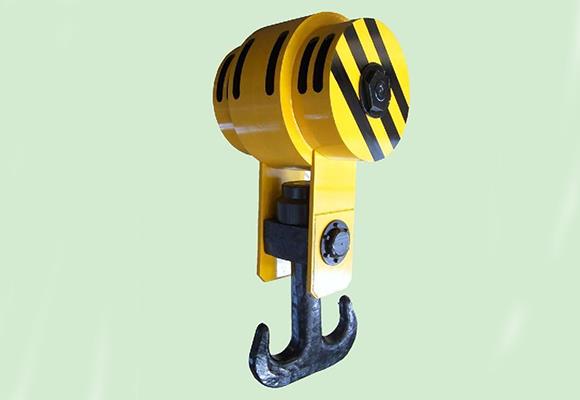 Кран двойной крюк