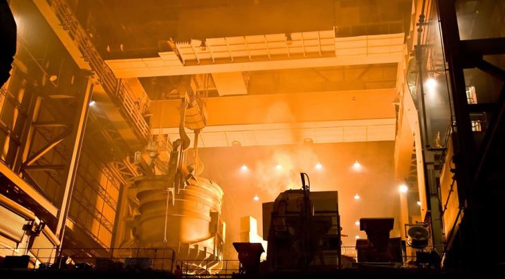 Двухбалочный литейный кран с крючком