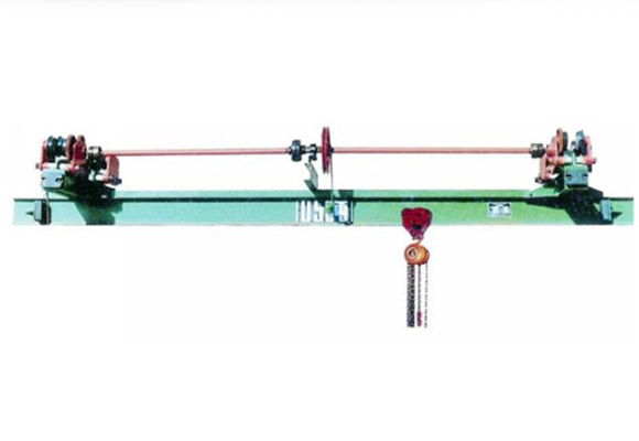 Мостовой кран с ручным управлением